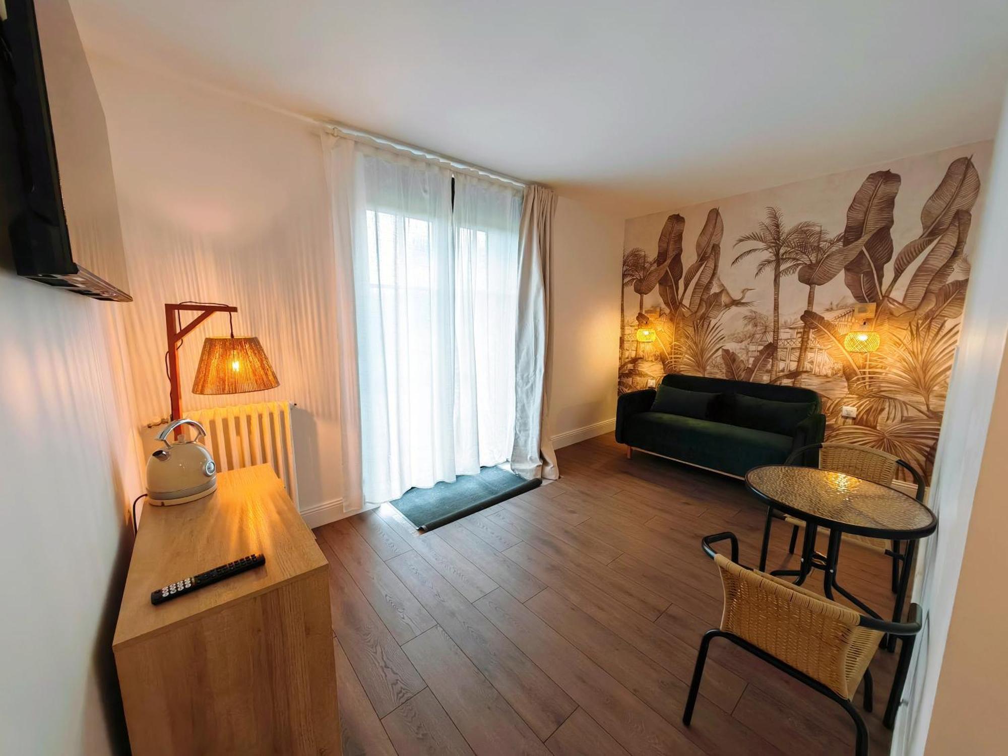 Domaine De L'Isle Maniere Appartement Saint-Quentin-sur-le-Homme Buitenkant foto